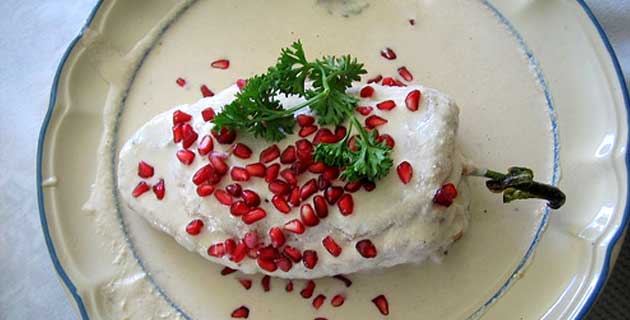 La temporada de chiles en nogada reafirma a Puebla como destino gastronómico por excelencia